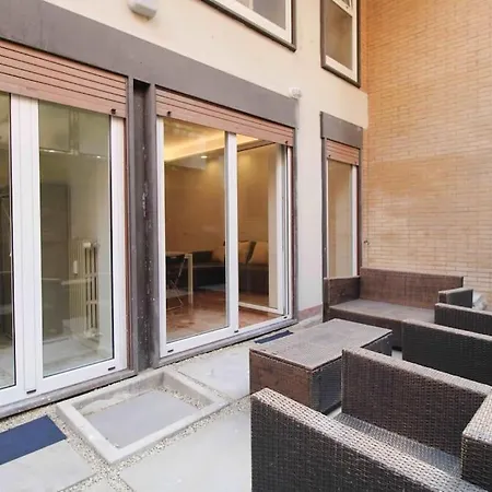 Delicious 2 Bed And Garden By Yh * Rome