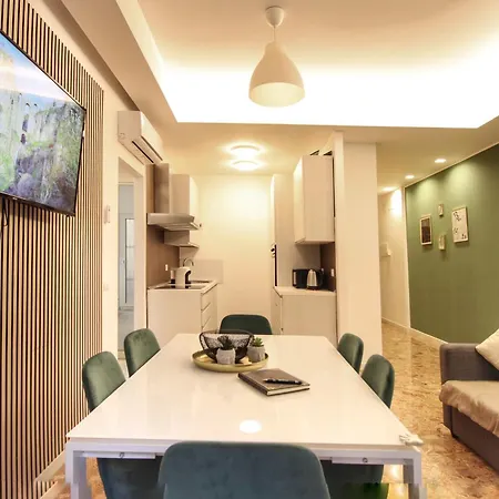 Delicious 2 Bed And Garden By Yh * Rome