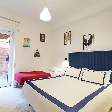 Delicious 2 Bed And Garden By Yh Apartment Rome